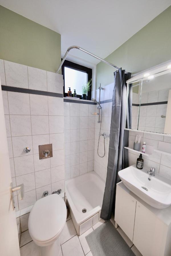 Charmantes Studio In Messe-Naehe Mit Parkplatz Hannover Exterior foto